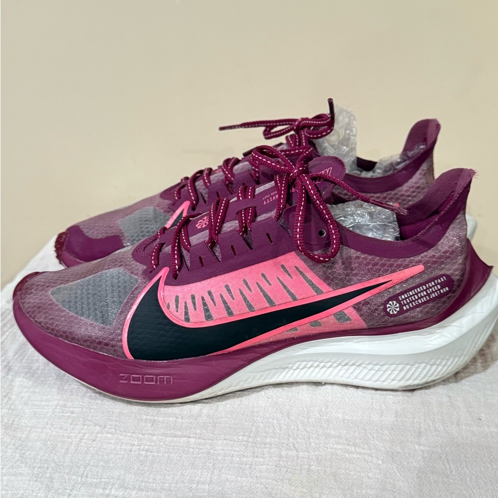 Nike Women's Athletic Shoes in Pink and Gray  Zoom Gravity 'True Berry
